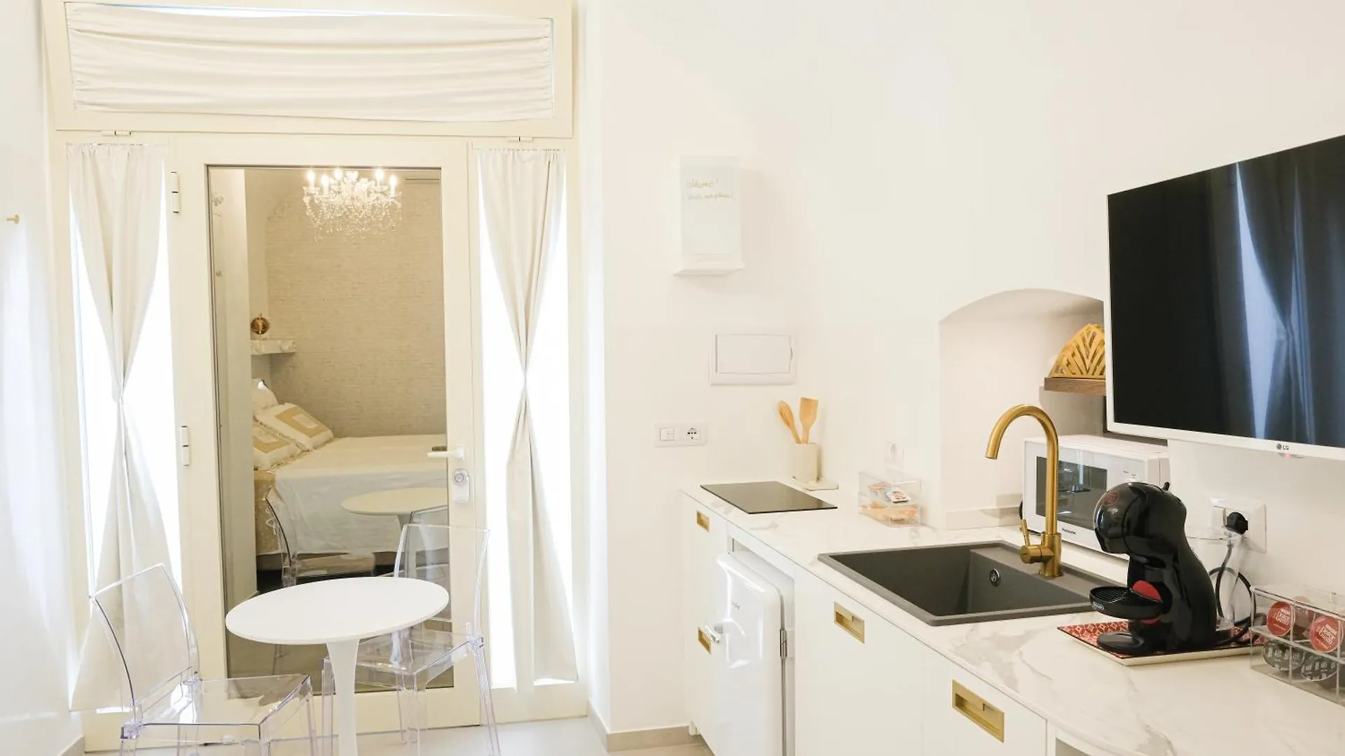 Porta Dei Mori Apartment Bari 0*,  Italy